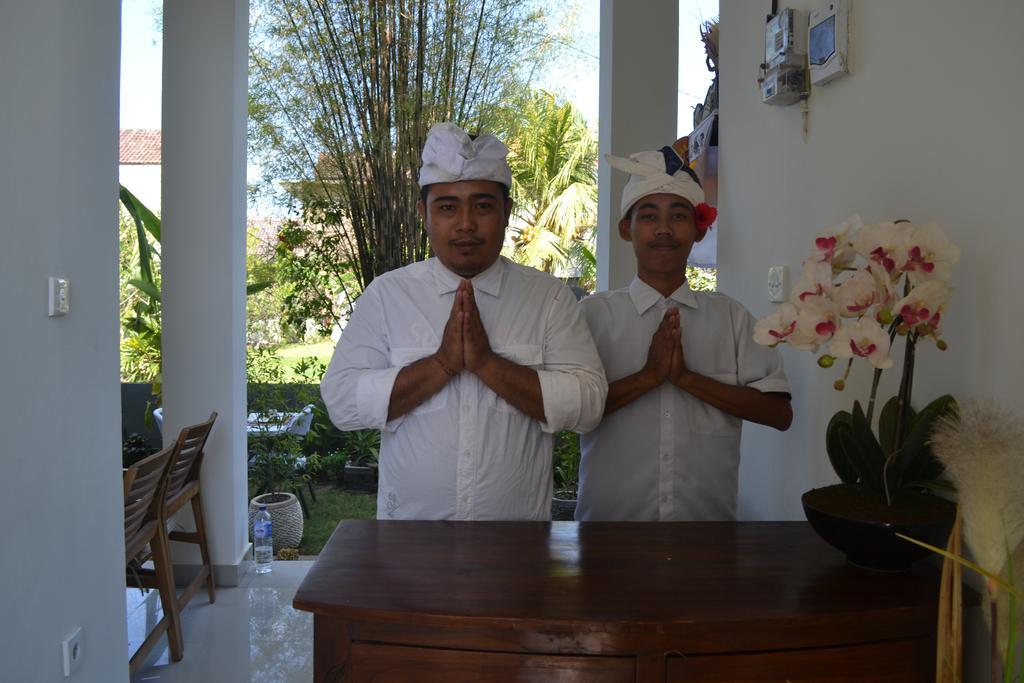 Master Homestay Amed Exteriör bild