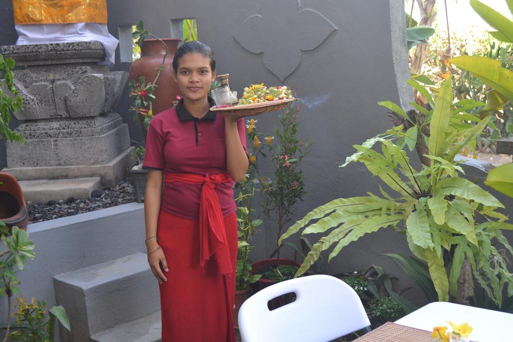 Master Homestay Amed Exteriör bild